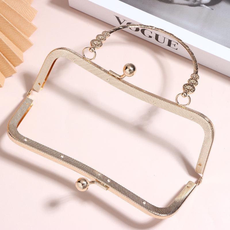 NewMetal Purse Frame With Curv - Furniture Hardware Supply 评论和价格