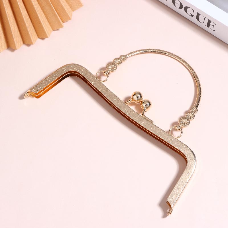 NewMetal Purse Frame With Curv - Furniture Hardware Supply 评论和价格